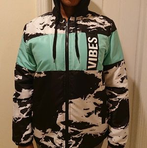 Light jacket for winter sports